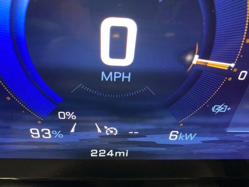 New 2026 Chevrolet Equinox EV LT FWD image 21