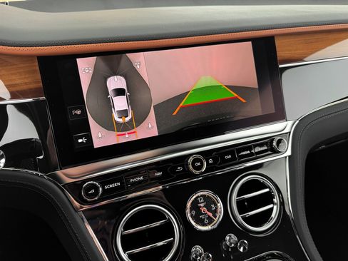 Used 2025 Bentley Continental GT Speed image 29
