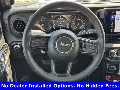 Used 2024 Jeep Wrangler Unlimited Rubicon AWD/4WD image 12