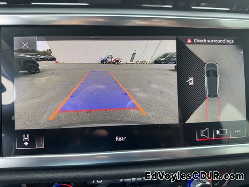 Used 2020 Audi Q3 2.0T Prestige image 36