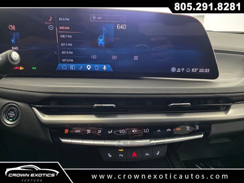 Used 2025 Cadillac XT4 Premium Luxury w/ Cold Weather Package FWD image 26