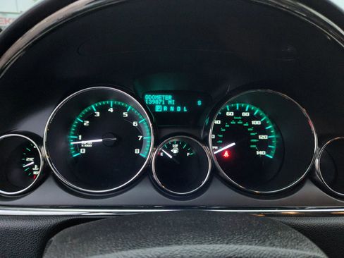 Used 2014 Buick Enclave Leather image 9