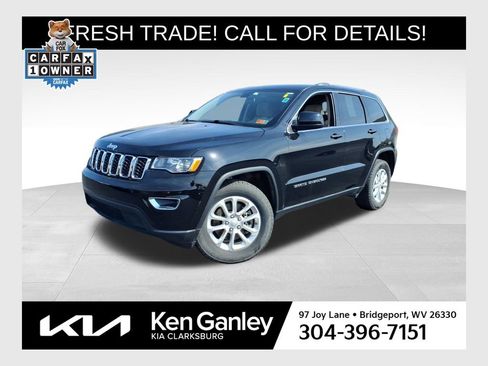 Used 2021 Jeep Grand Cherokee Laredo image 1