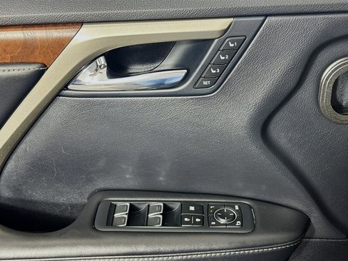 Used 2022 Lexus RX 350L FWD w/ Premium Package image 24