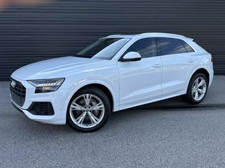 Used 2019 Audi Q8 Prestige w/ Towing Package image 1