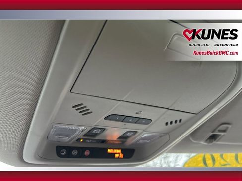 Used 2020 Buick Enclave Avenir w/ Avenir Technology Package image 23