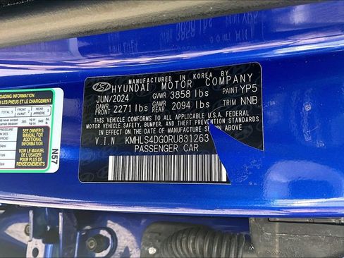 Used 2024 Hyundai Elantra SEL w/ Convenience Package FWD image 18