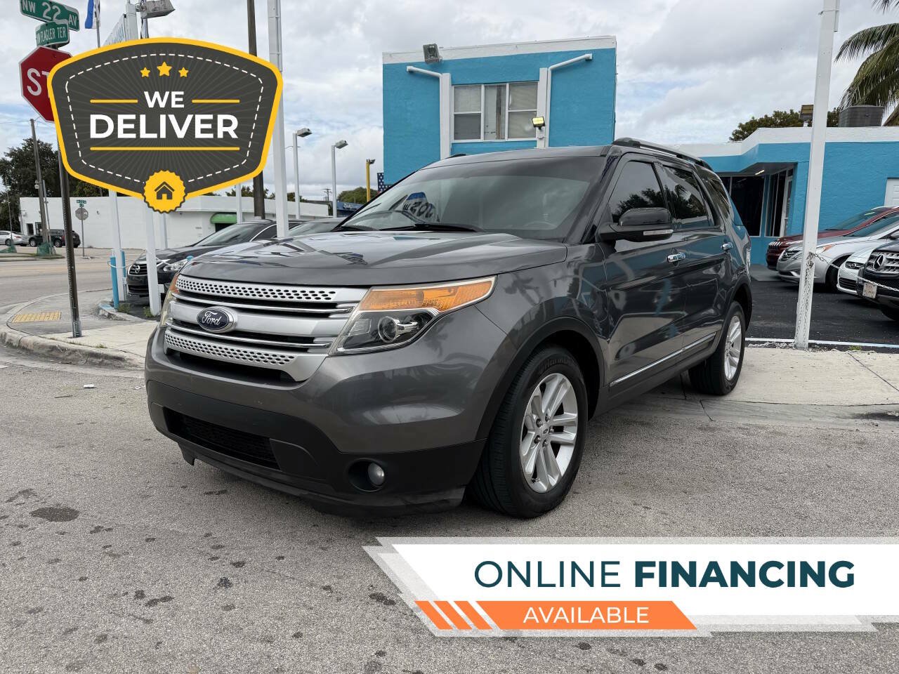 Used 2014 Ford Explorer XLT FWD image 1