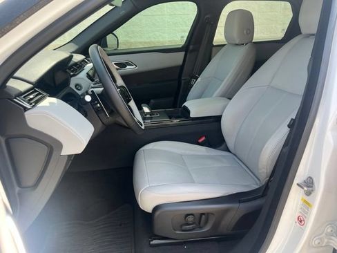 Used 2024 Land Rover Range Rover Velar Dynamic SE AWD/4WD image 8