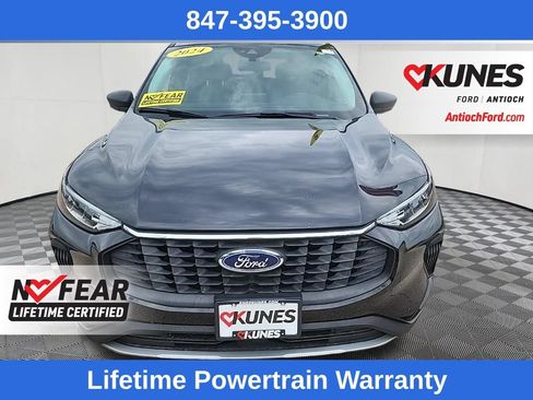 Used 2024 Ford Escape Active AWD/4WD image 2