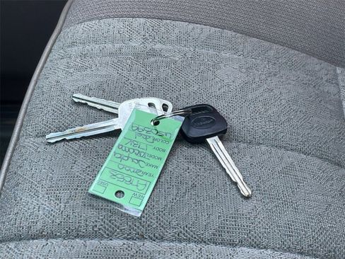 Used 2000 Toyota Tacoma PreRunner image 31