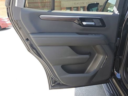 New 2026 Chevrolet Tahoe LS AWD/4WD image 16