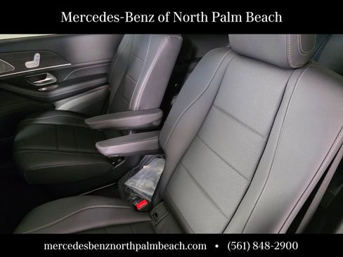 New 2026 Mercedes-Benz GLS 450 4MATIC image 13