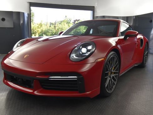 Used 2022 Porsche 911 Turbo S image 40