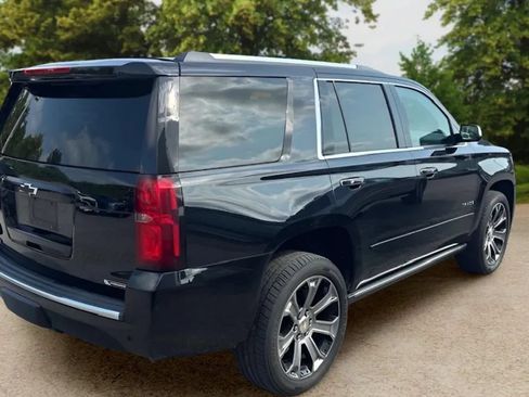 Used 2017 Chevrolet Tahoe Premier AWD/4WD image 8