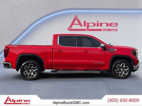 Used 2024 GMC Sierra 1500 SLE w/ Preferred Package image 6