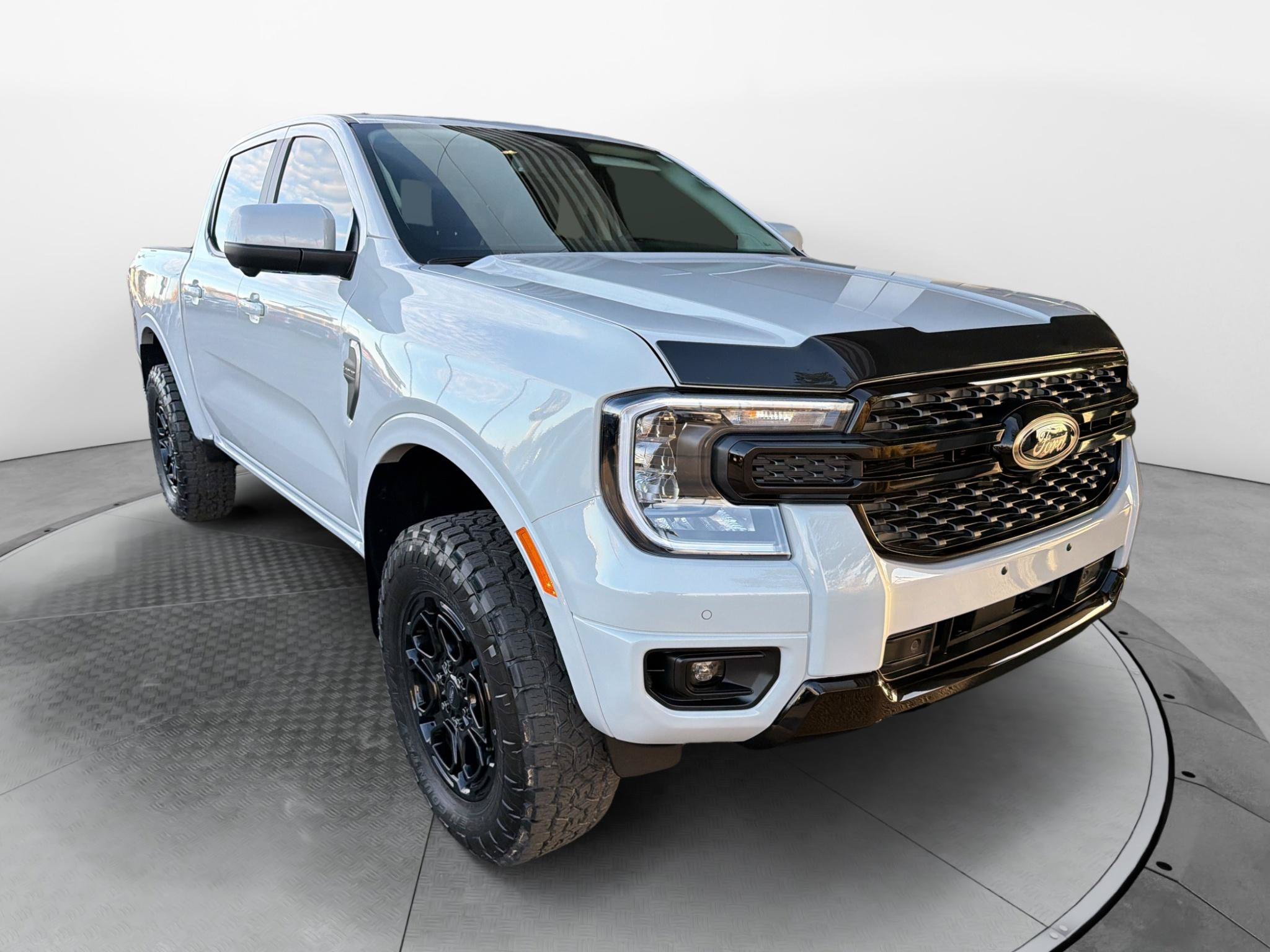 Certified 2026 Ford Ranger Lariat w/ FX4 Off-Road Package AWD/4WD image 1