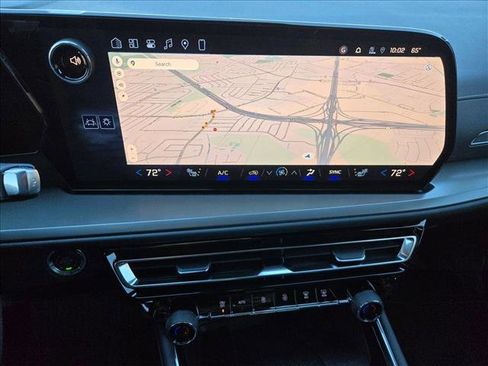 New 2026 Chevrolet Traverse LT image 12