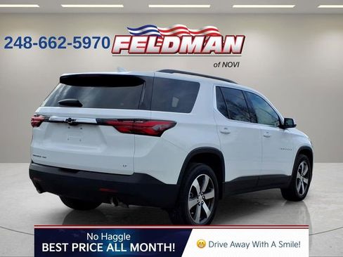 Used 2023 Chevrolet Traverse LT w/ LT Premium Package image 6