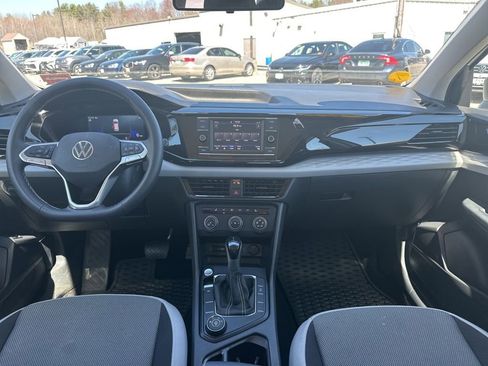 Used 2022 Volkswagen Taos S AWD/4WD image 17