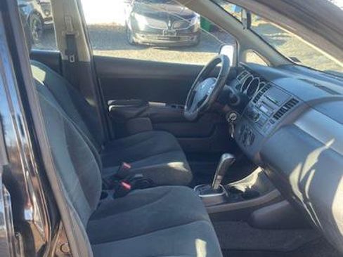 Used 2010 Nissan Versa 1.8 S w/ PWR Plus Pkg image 6