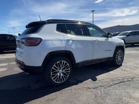 Used 2022 Jeep Compass Limited w/ Elite Group image 8