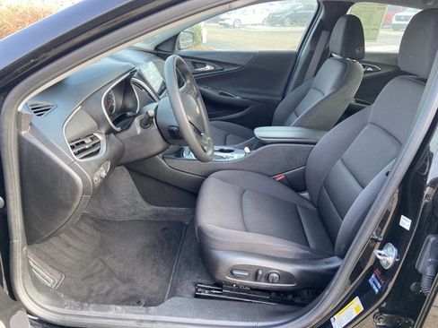 Used 2024 Chevrolet Malibu LT image 33