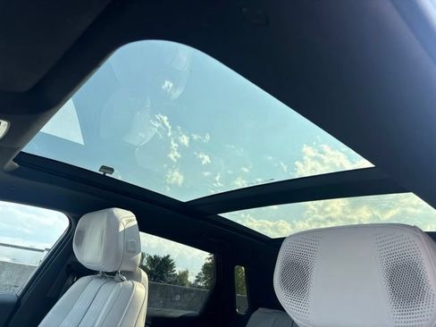 Certified 2024 Cadillac Lyriq Luxury RWD image 7