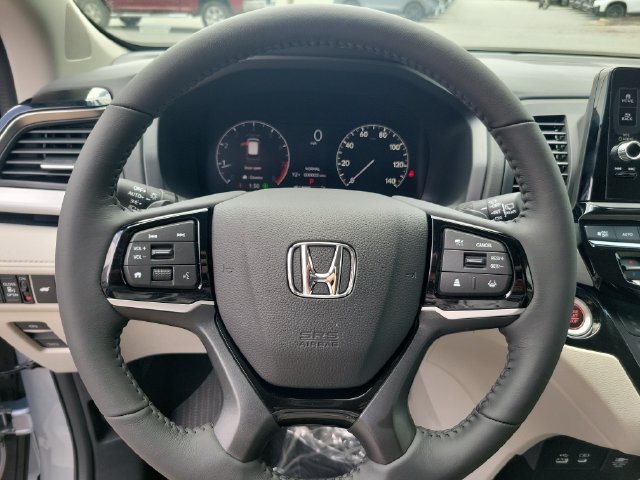 New 2026 Honda Odyssey Touring image 15
