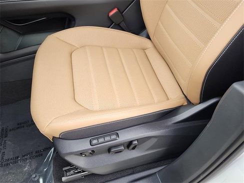 New 2026 Volkswagen Atlas Cross Sport SEL R-Line image 16