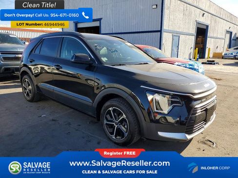 Used 2024 Kia Niro EX FWD image 5
