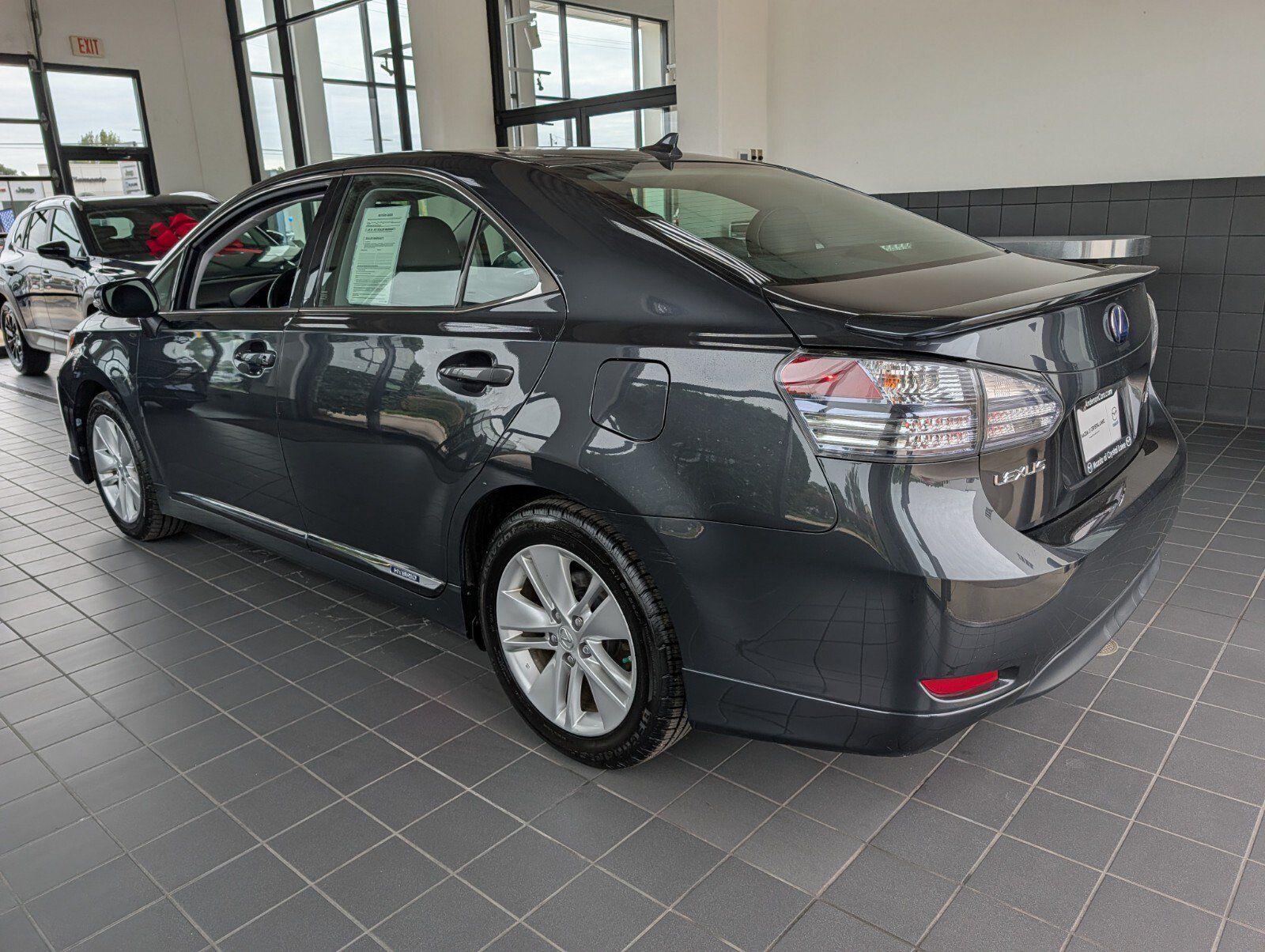 Used 2010 Lexus HS 250h w/ Preferred Accessory Package FWD image 5