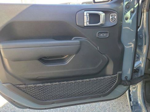 New 2026 Jeep Gladiator Sport AWD/4WD image 15