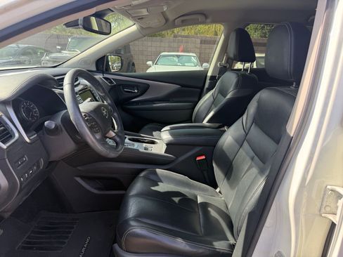 Used 2020 Nissan Murano SL FWD image 13
