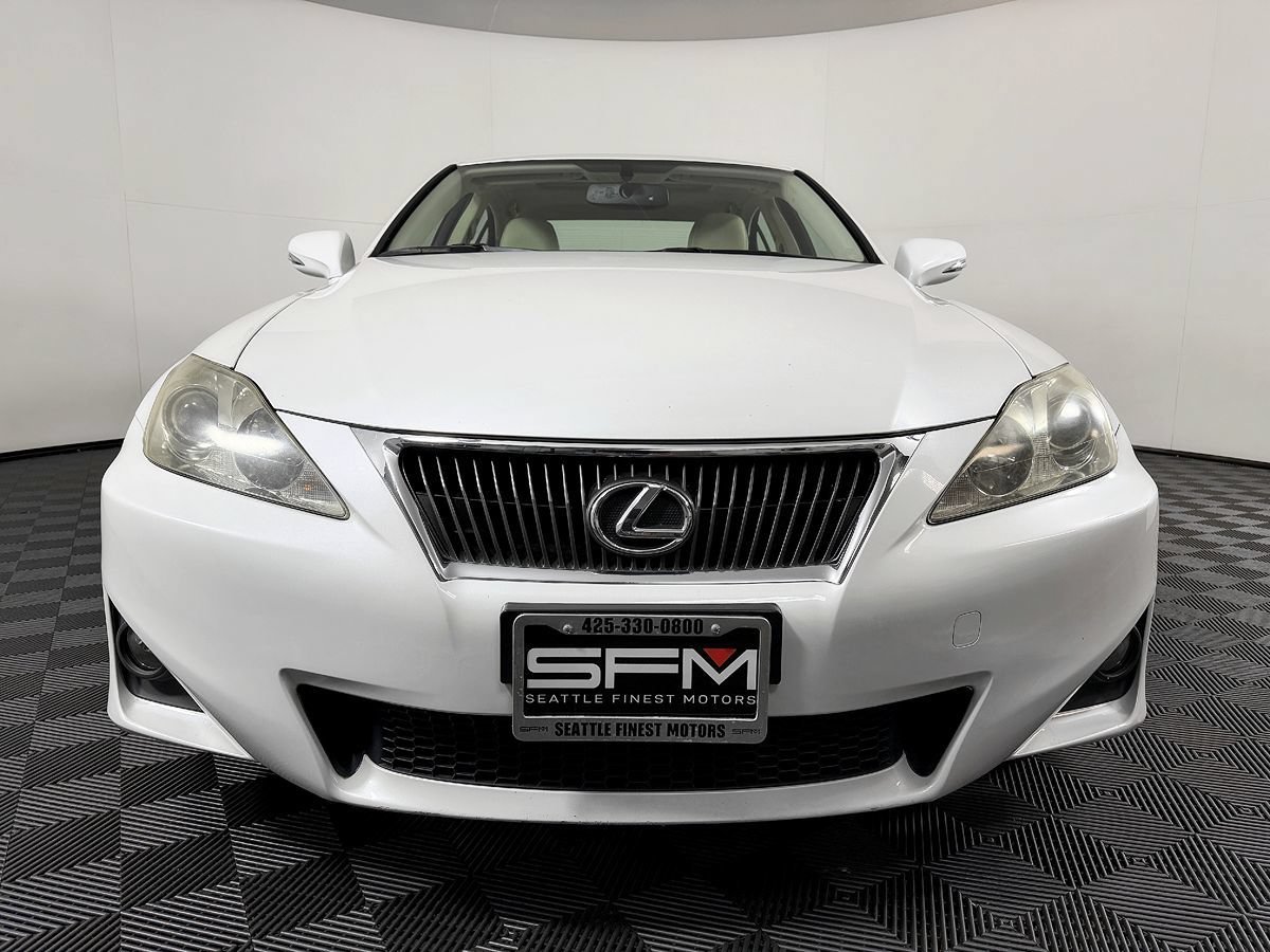 Used 2011 Lexus IS 250 AWD w/ Preferred Accessory Package image 4