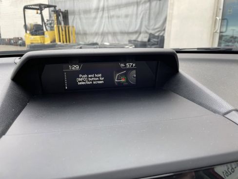 Used 2022 Subaru Crosstrek 2.5i Limited w/ Moonroof Package 2 image 19