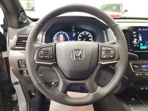 Certified 2025 Honda Ridgeline TrailSport image 19