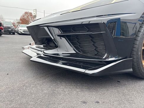 Used 2023 Chevrolet Corvette Stingray Convertible w/ Z51 Performance Package image 12