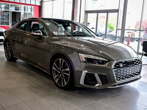 Used 2023 Audi S5 Premium Plus w/ Premium Plus image 3