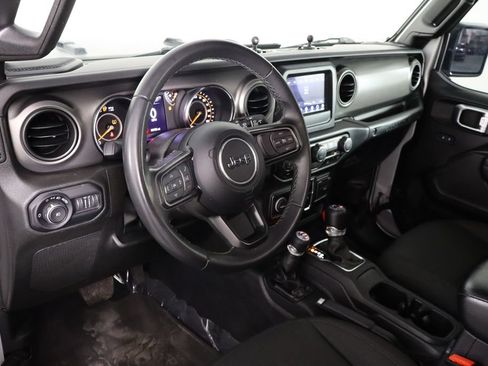 Used 2022 Jeep Wrangler Unlimited Sport AWD/4WD image 23