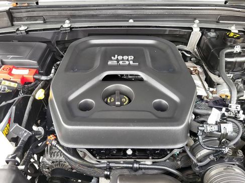 Used 2021 Jeep Wrangler Unlimited Sport AWD/4WD image 64