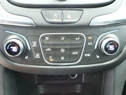 Used 2023 Chevrolet Equinox LT w/ Driver Convenience Package AWD/4WD image 43