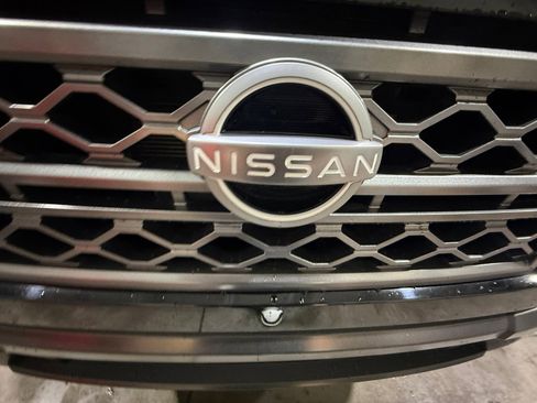 Used 2022 Nissan Frontier SV image 23