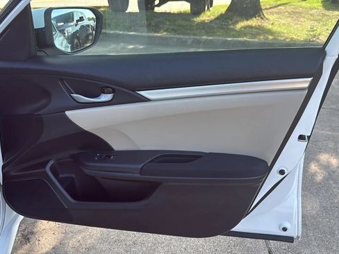 Used 2017 Honda Civic LX image 22