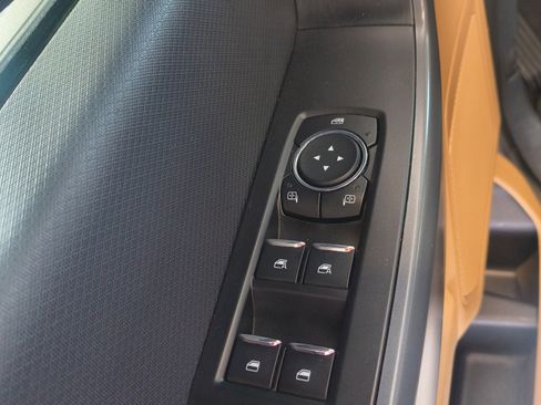 Used 2023 Ford F150 XLT image 9