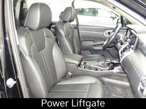 Certified 2023 Kia Sorento SX image 18