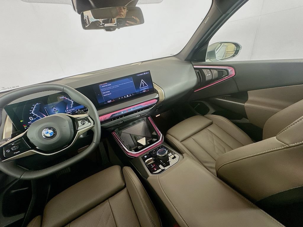 Used 2025 BMW X3 xDrive30i w/ Convenience Package AWD/4WD image 26