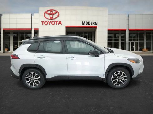 New 2026 Toyota Corolla Cross SE image 25