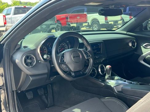 Used 2022 Chevrolet Camaro LT image 12