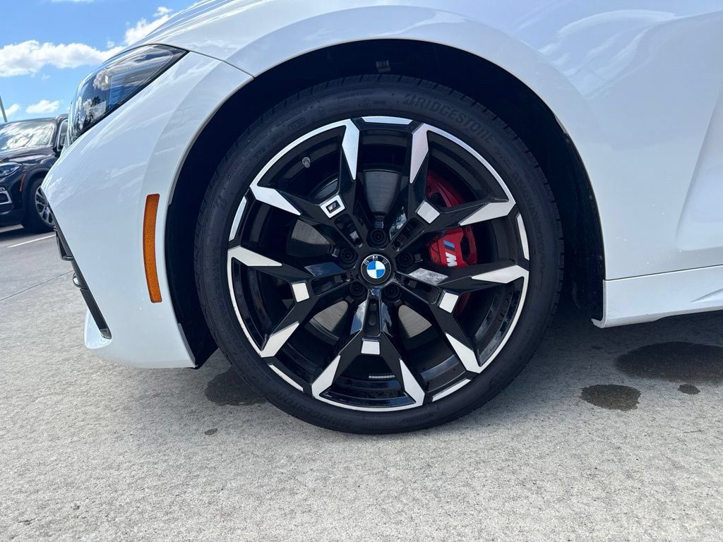 Certified 2026 BMW 430i Coupe w/ M Sport Package RWD image 9